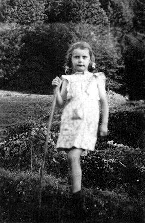 Annie � 7 ans � la Croix du Nivolet 